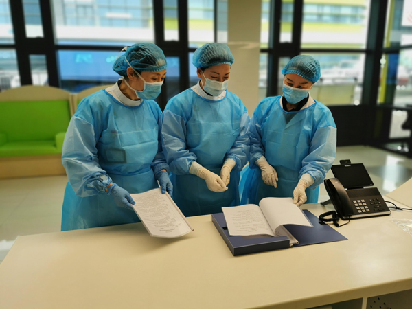 发热门诊督导检查.jpg 发热门诊督导检查.jpg