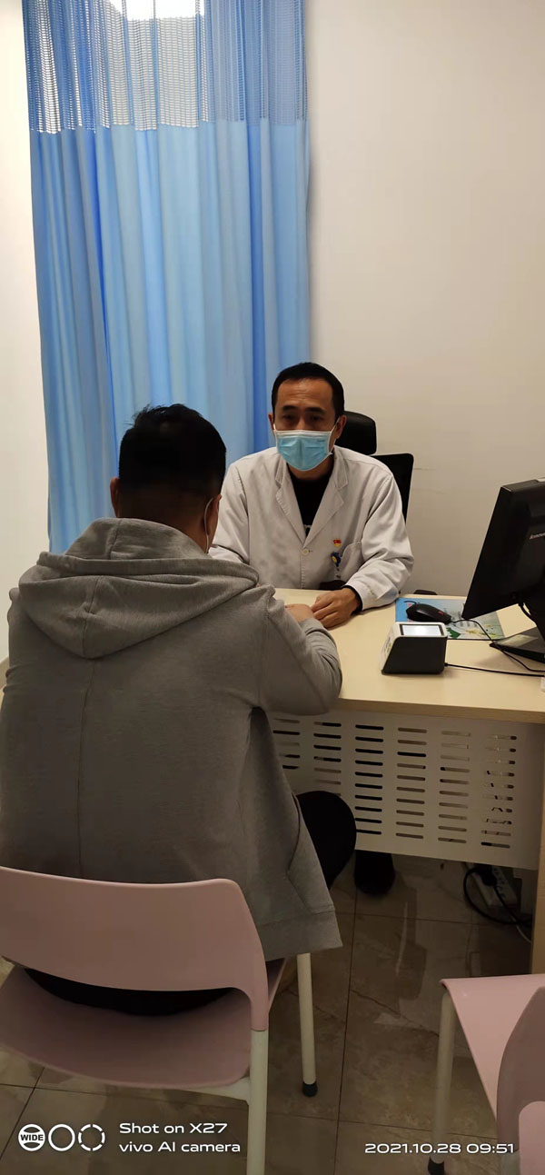 男科医生王兵副主任医师.jpg 男科医生王兵副主任医师.jpg