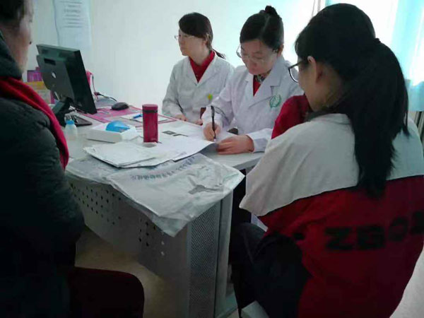 青春期保健门诊2.jpg